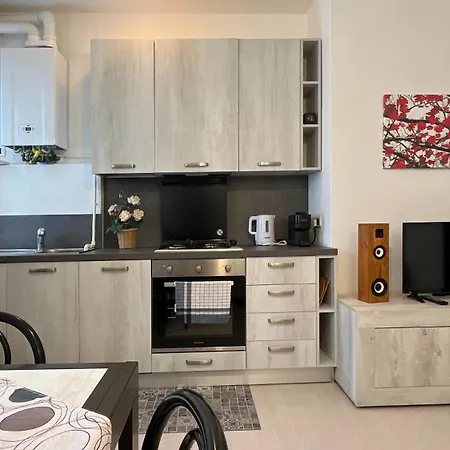 Apartamento La Casa Di Ange - Affitti Brevi Italia *